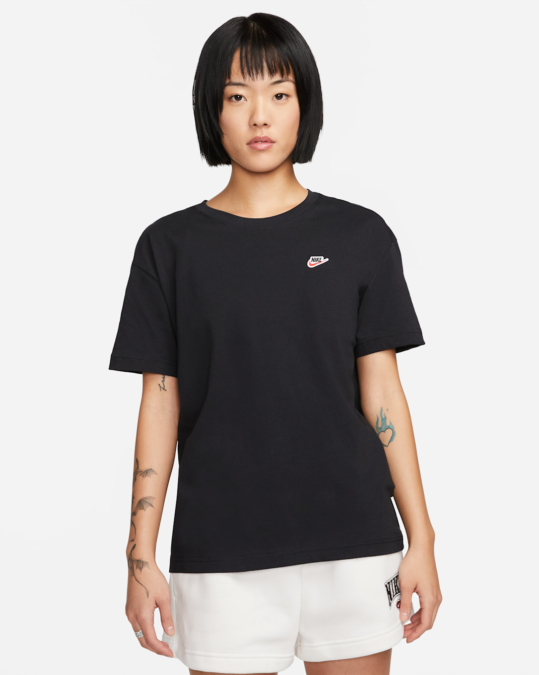 Nike Sportswear Women's T-Shirt - Black