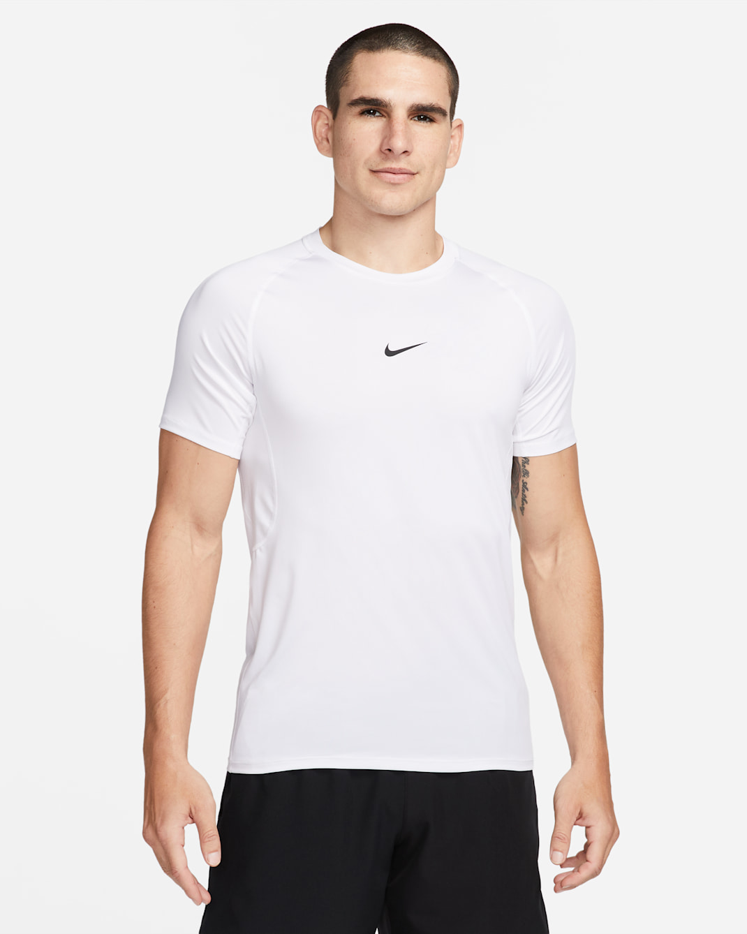 Nike Pro Men's Dri-FIT Slim Short-Sleeve Top - White/Black