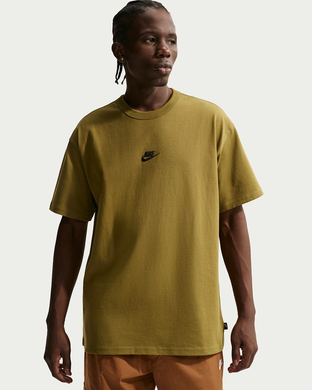 Nike Sportswear Premium Essentials T-skjorte til herre - Olive Flak