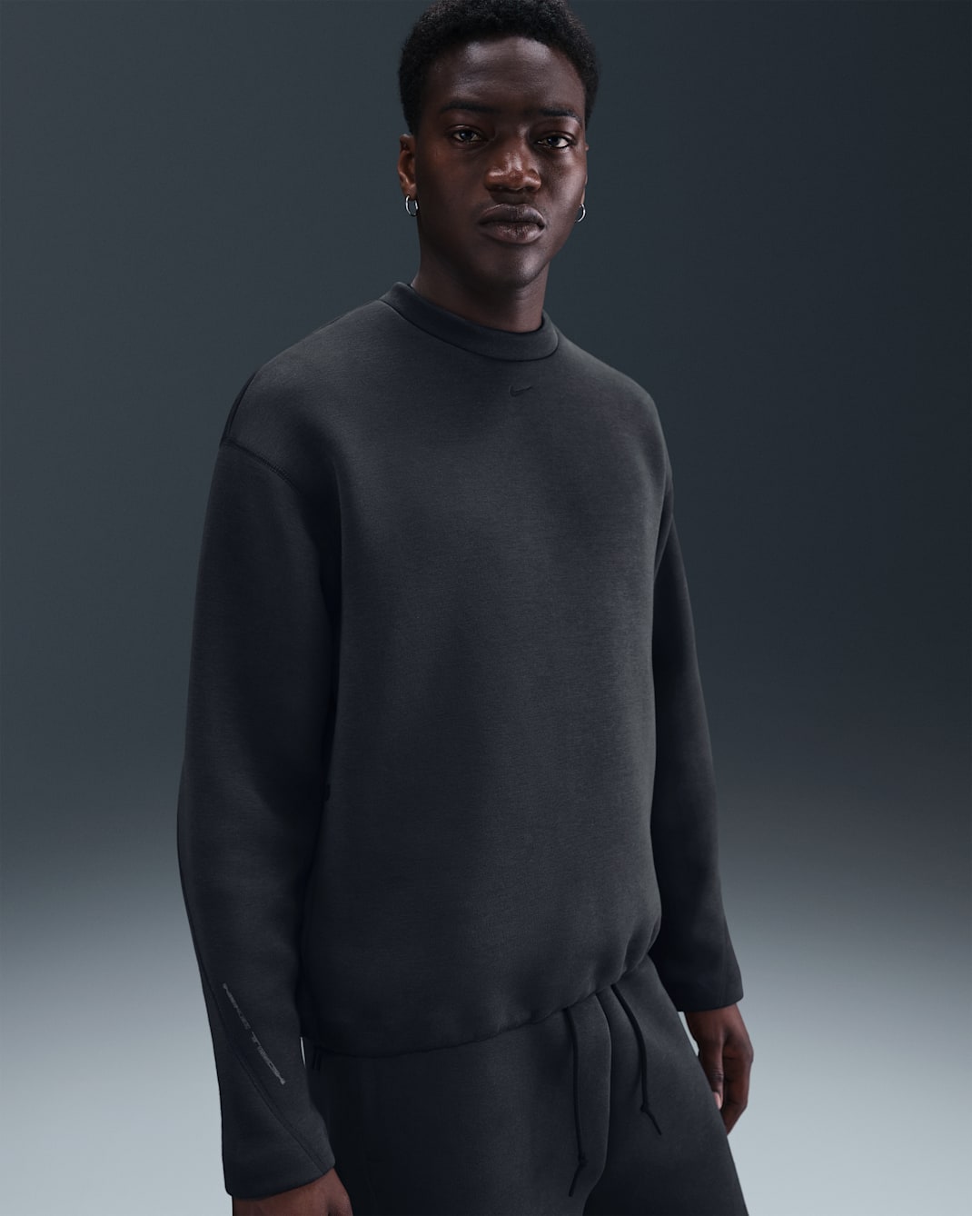 Sudadera de cuello redondo de tejido Fleece de ajuste holgado para hombre Nike Tech - Antracita/Negro