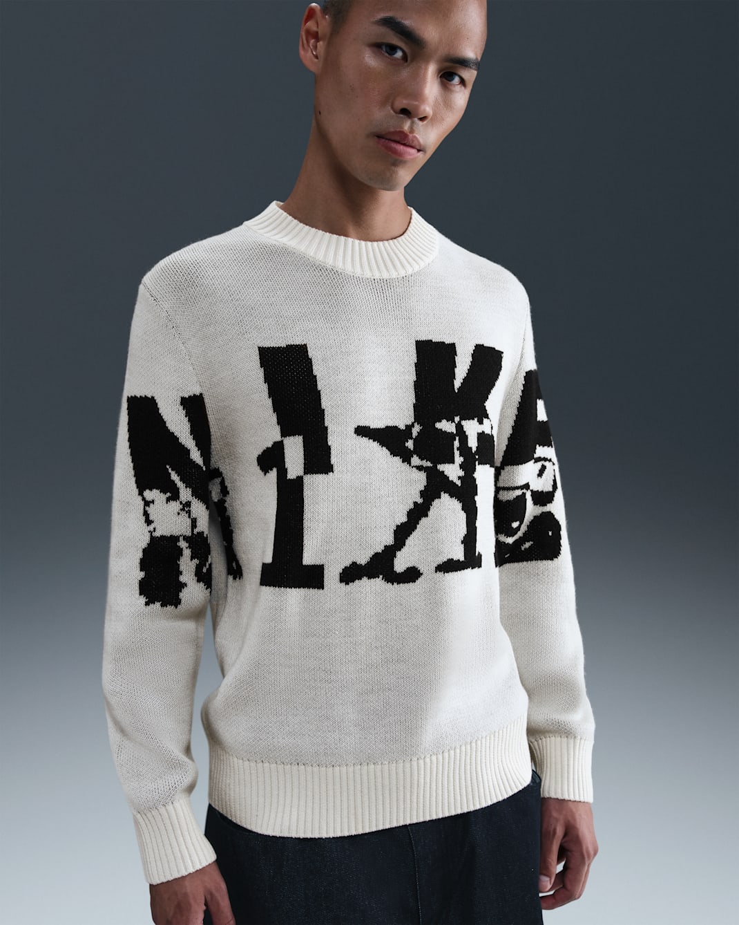 Nike Sportswear Men's Knit Crew-Neck Jumper - Soft Pearl