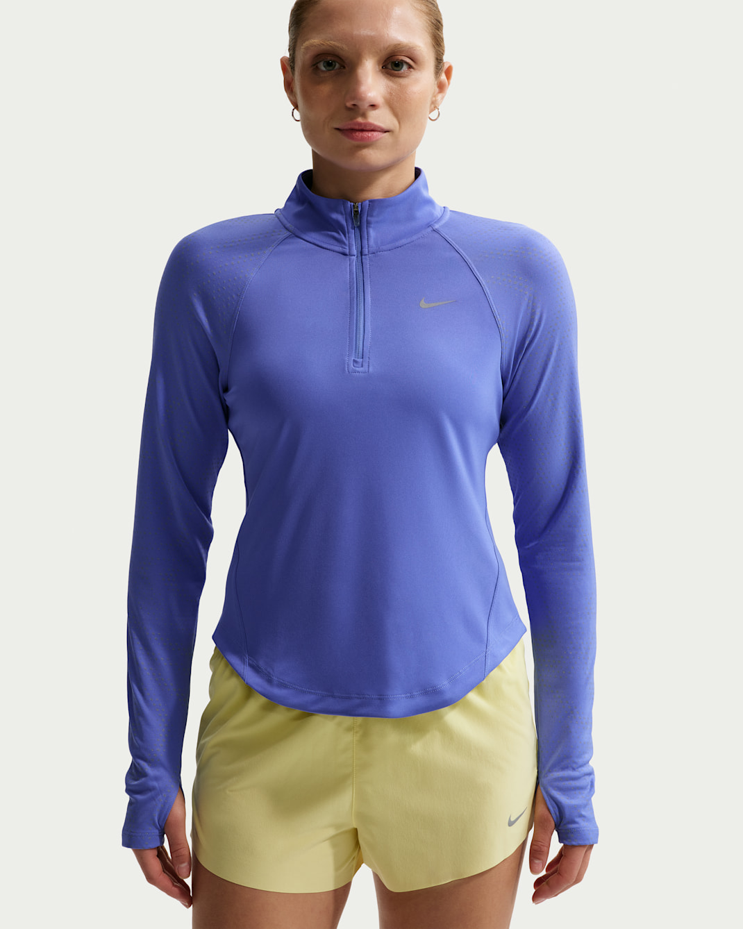 Nike Tempo Flash Dri-FIT løpeoverdel med kvart glidelås til dame - Sapphire/Svart/Hvit
