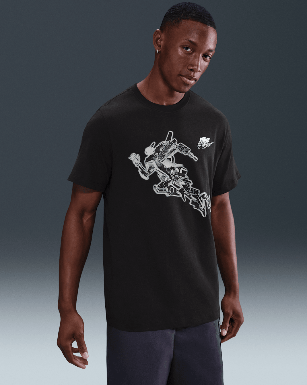 Nike Sportswear Men's T-Shirt - Black