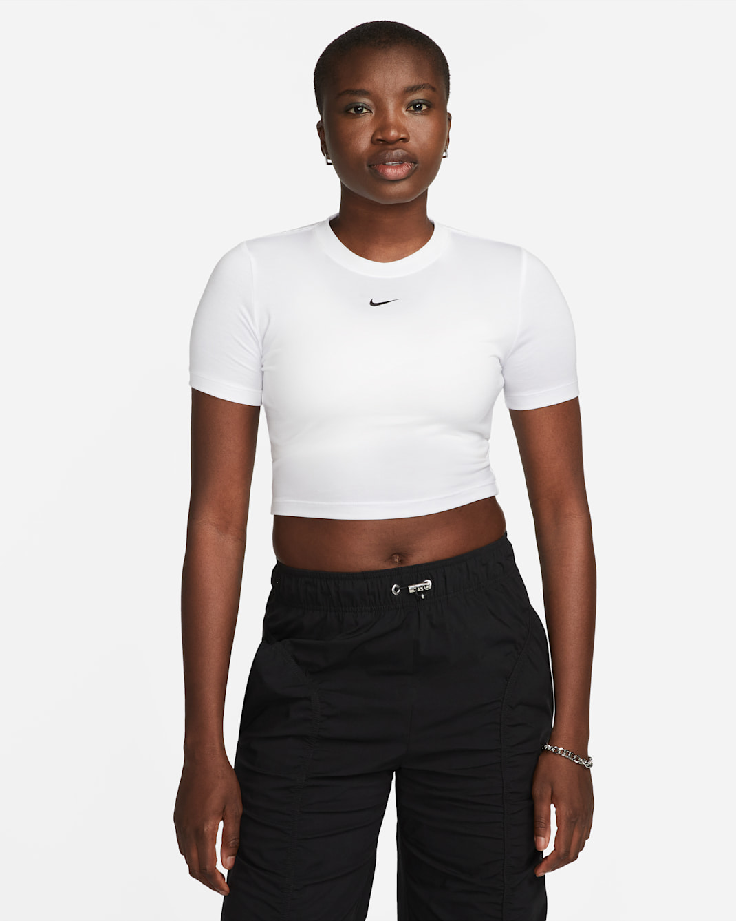 Nike Sportswear Essential Women's Slim Cropped T-Shirt - White/Black
