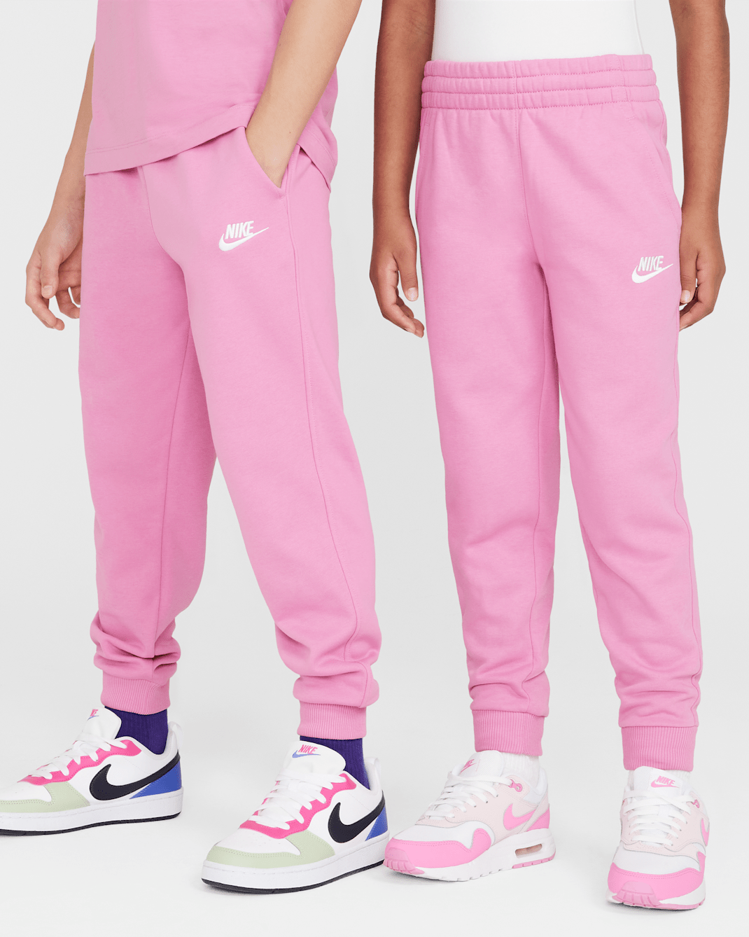 Joggers Nike Sportswear Club Fleece para niños talla grande - Flamenco mágico/Blanco