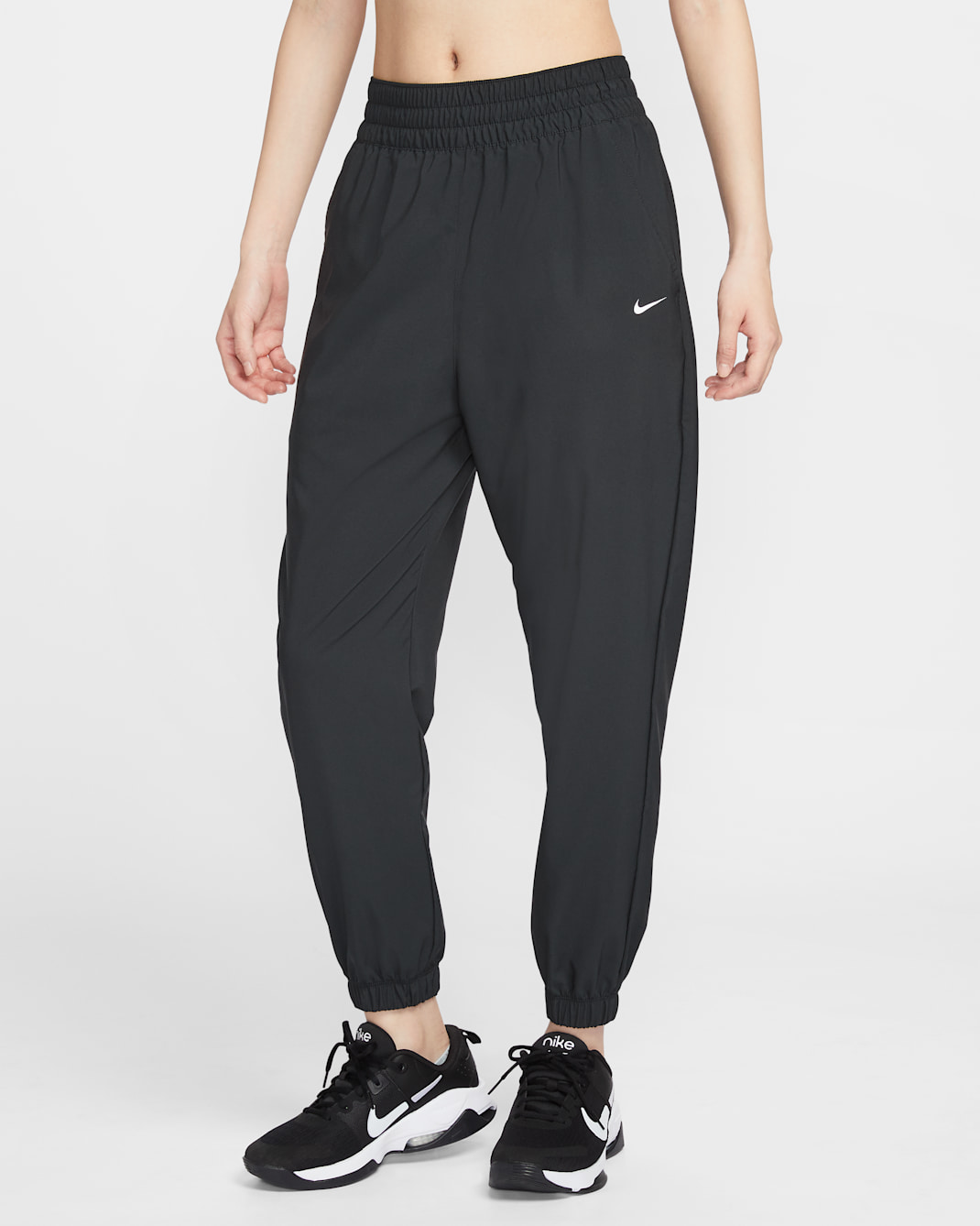 Nike One Women's Dri-FIT High-Waisted 7/8 Joggers - Black/White