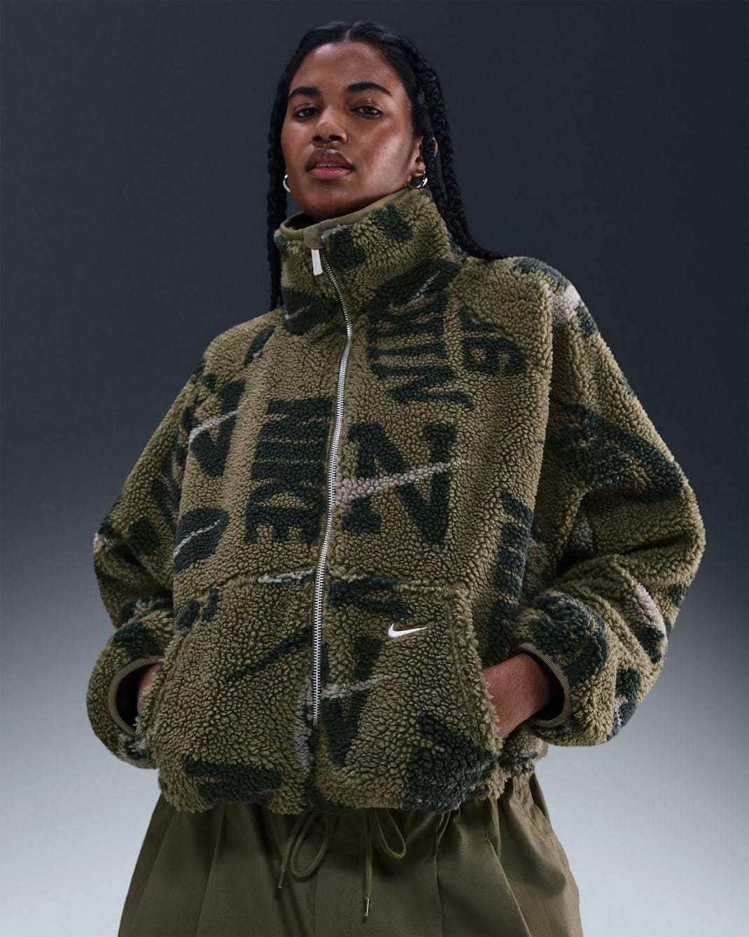 Nike Sportswear hochflorige Fleecejacke für Damen - Medium Olive/Medium Olive/Sail