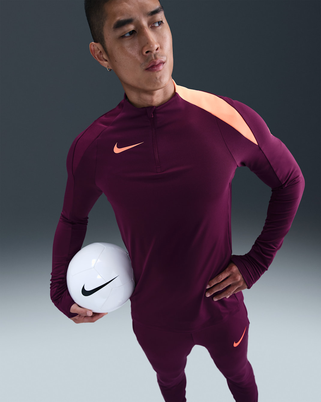 Nike Strike 男款 Dri-FIT 足球訓練上衣 - Bordeaux/Bordeaux/Orange Pulse/Orange Pulse