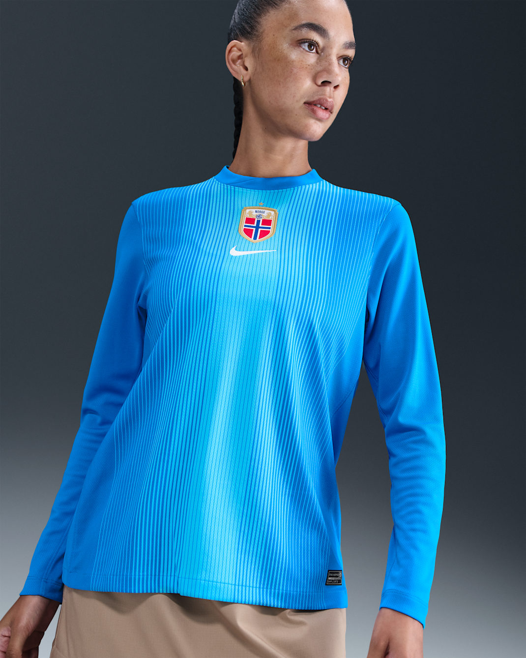 Equipación de portero/a Stadium Noruega 2025/26 Camiseta de fútbol de manga larga Replica Nike Dri-FIT - Mujer - Photo Blue/Baltic Blue/Blanco