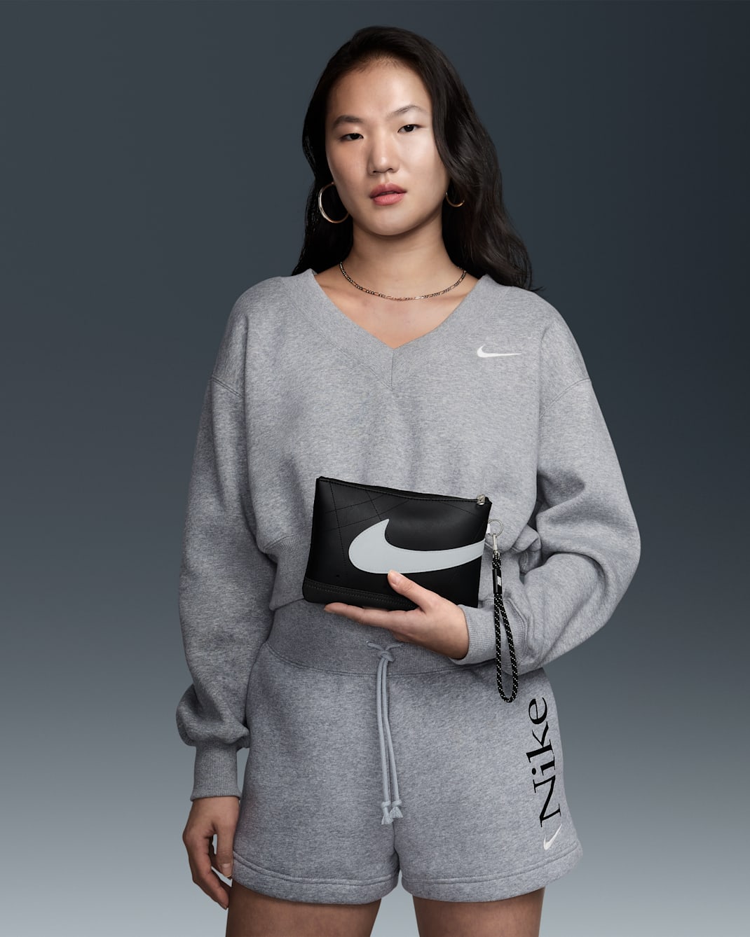 Nike Icon Blazer Wristlet - Black