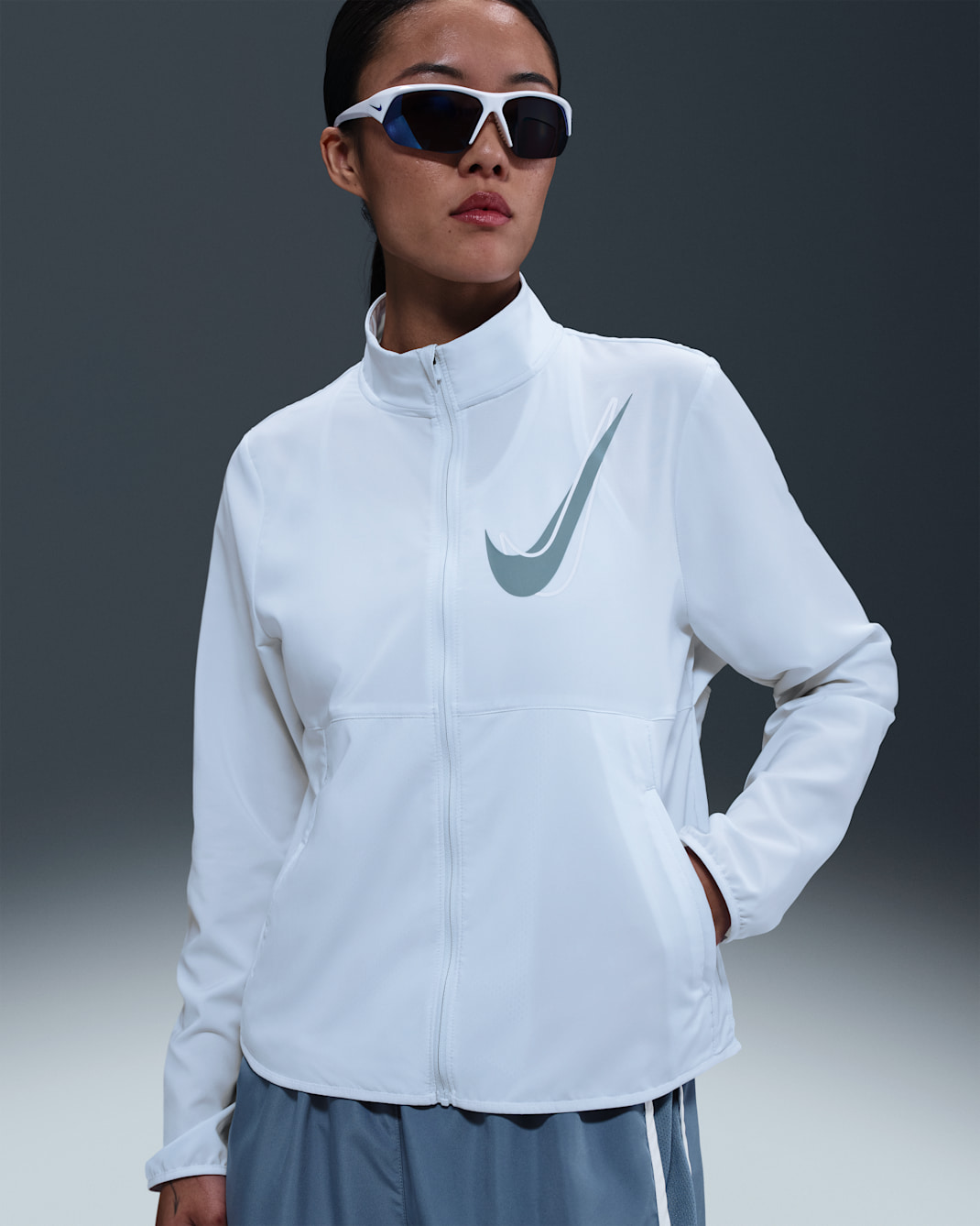 Nike Swoosh Women's Dri-FIT Running Jacket - Blue Tint
