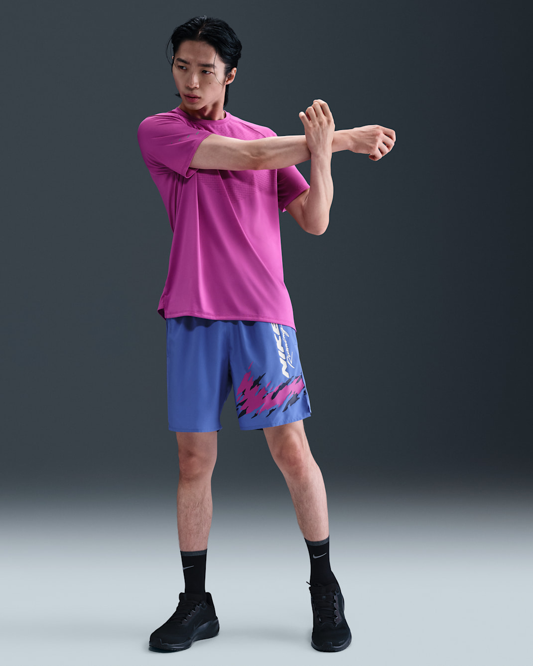 Nike Challenger 男款 Dri-FIT 7" 附內裡褲跑步短褲 - Comet Blue