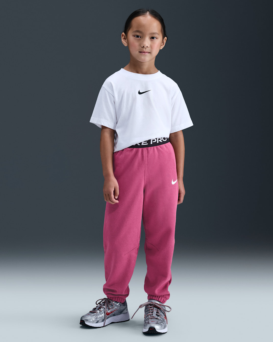 Nike Pro Dri-FIT-Jogger (jüngere Kinder) - Sweet Beet
