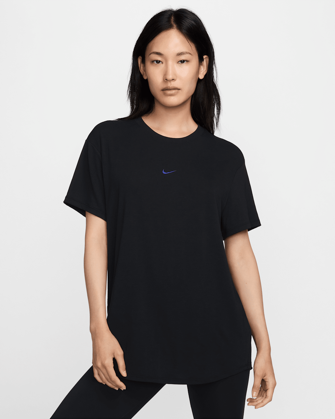 Nike One Relaxed Women's Dri-FIT Short-Sleeve Top - Black/Concord