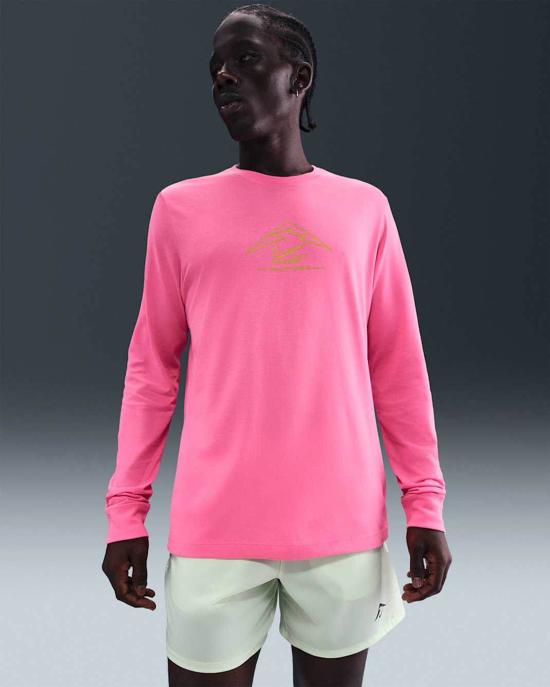 Playera de correr de manga larga Dri-FIT para hombre Nike Trail - Rosa paleta