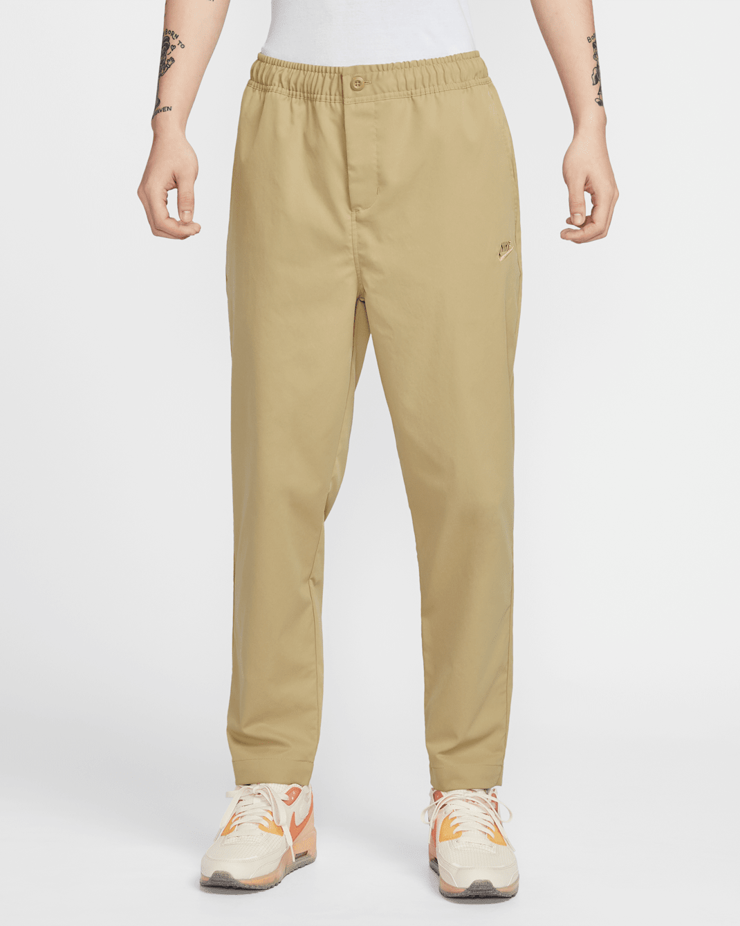 Nike Club Men's Woven Tapered Trousers - Parachute Beige/Parachute Beige