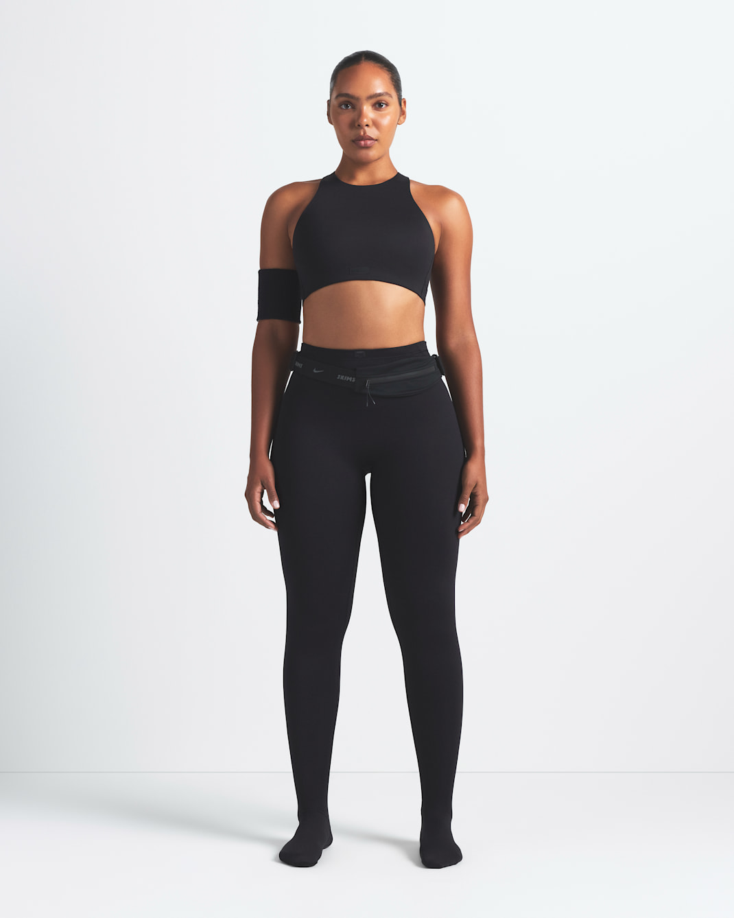 NikeSKIMS Matte Women's High-Waisted Footsie Grip Leggings - NSKM OBSIDIAN