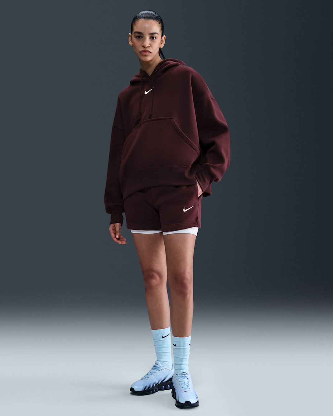 Nike Sportswear Phoenix Fleece Women's Mid-Rise 4" Shorts - Burgundy Crush/Sail