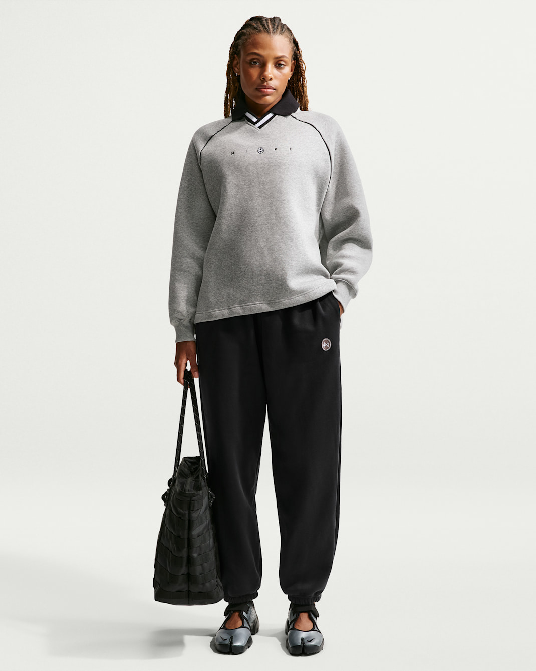 Pants con gráfico de tiro alto oversized para mujer Nike Sportswear Phoenix Fleece - Negro/Gris hierro