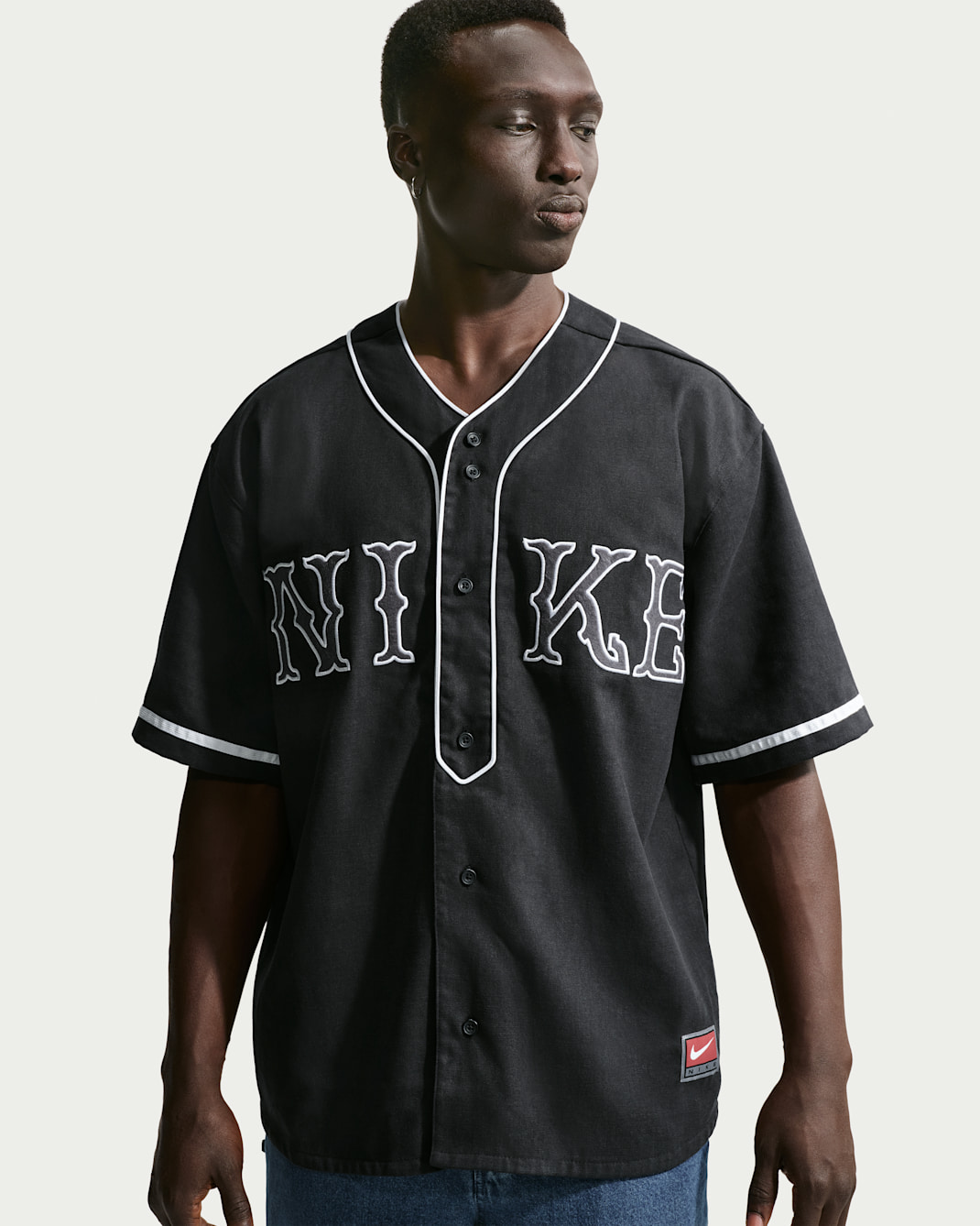 Nike Life Men's Short-Sleeve Vintage Sport Top - Black/White/White