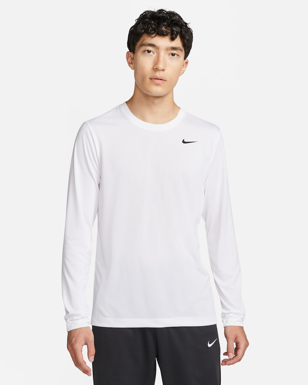 ナイキ Dri-FIT レジェンド メンズ ロングスリーブ フィットネストップ - ホワイト/ブラック