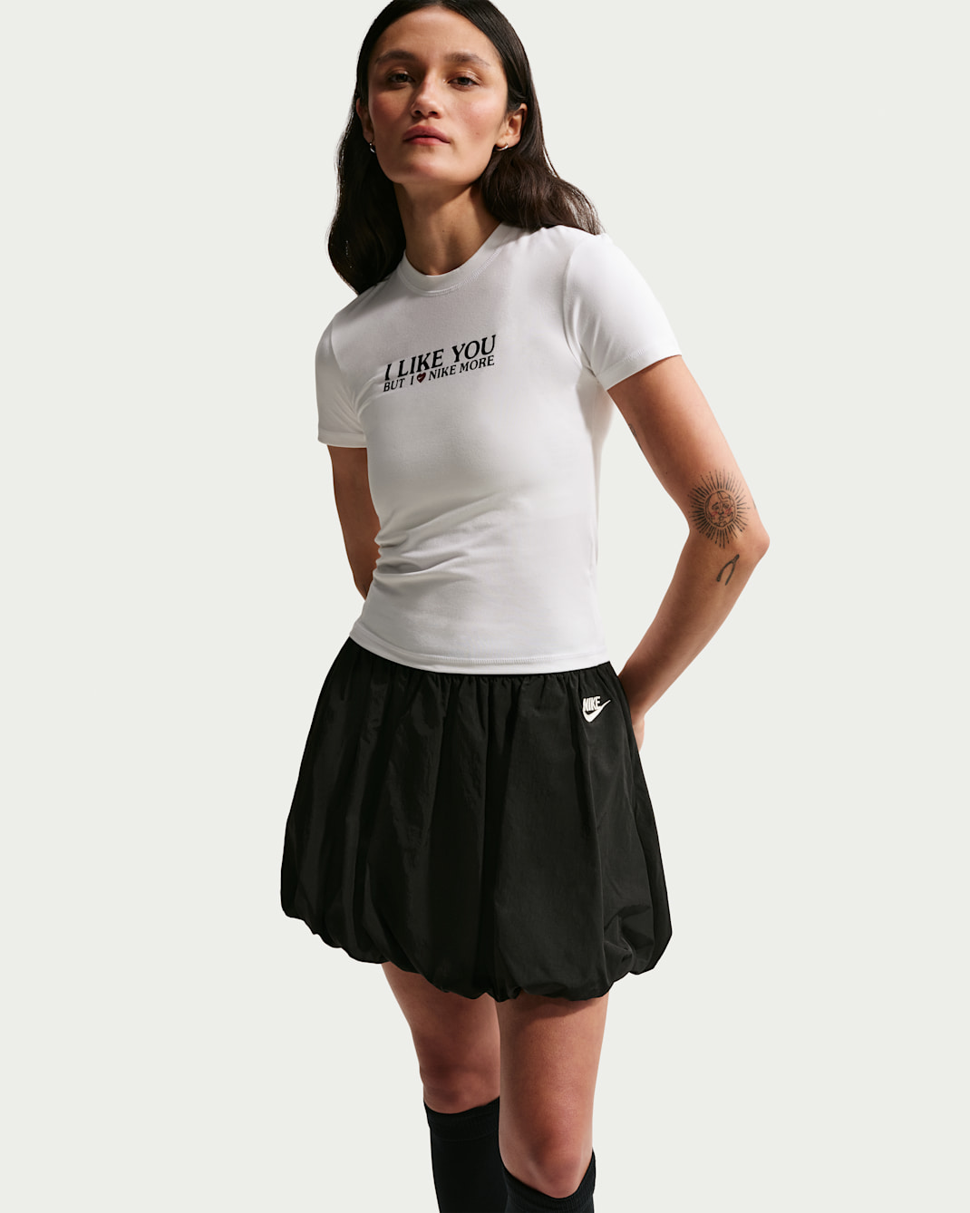 Nike Sportswear Kurzarm-T-Shirt (Damen) - Weiß