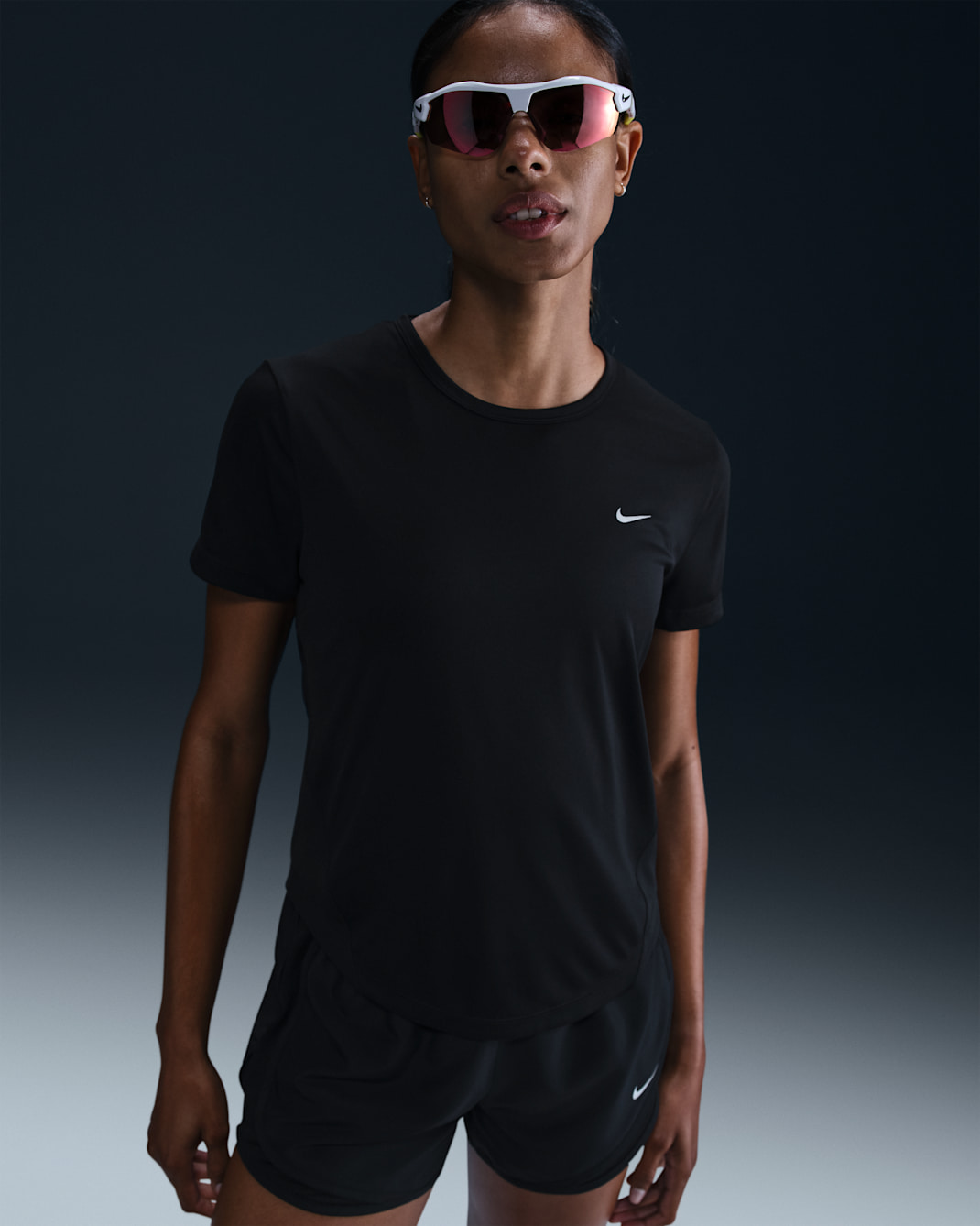 Γυναικεία κοντομάνικη μπλούζα Dri-FIT για τρέξιμο Nike Tempo - Μαύρο