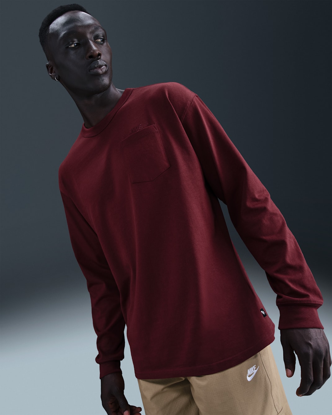 Nike Sportswear Premium Essentials Men's Long-Sleeve Pocket T-Shirt - Dark Team Red