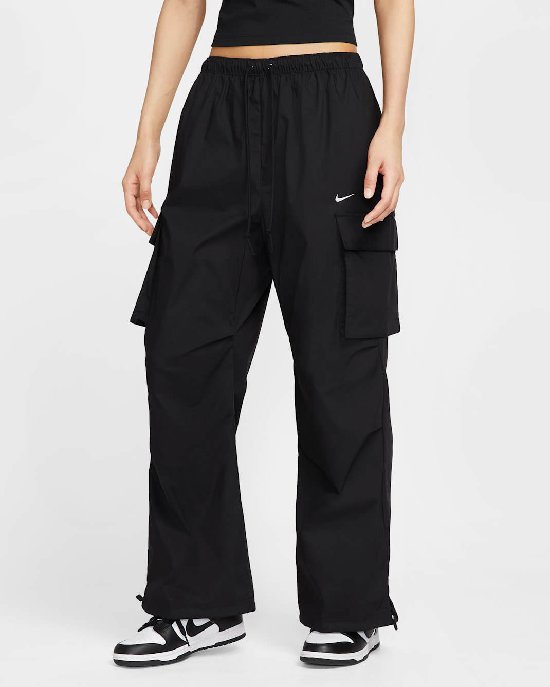나이키 스포츠웨어 여성 미드라이즈 오버사이즈 카고 팬츠 - 블랙