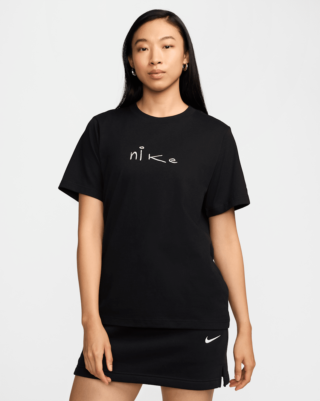 Nike Sportswear Women's T-Shirt - Black