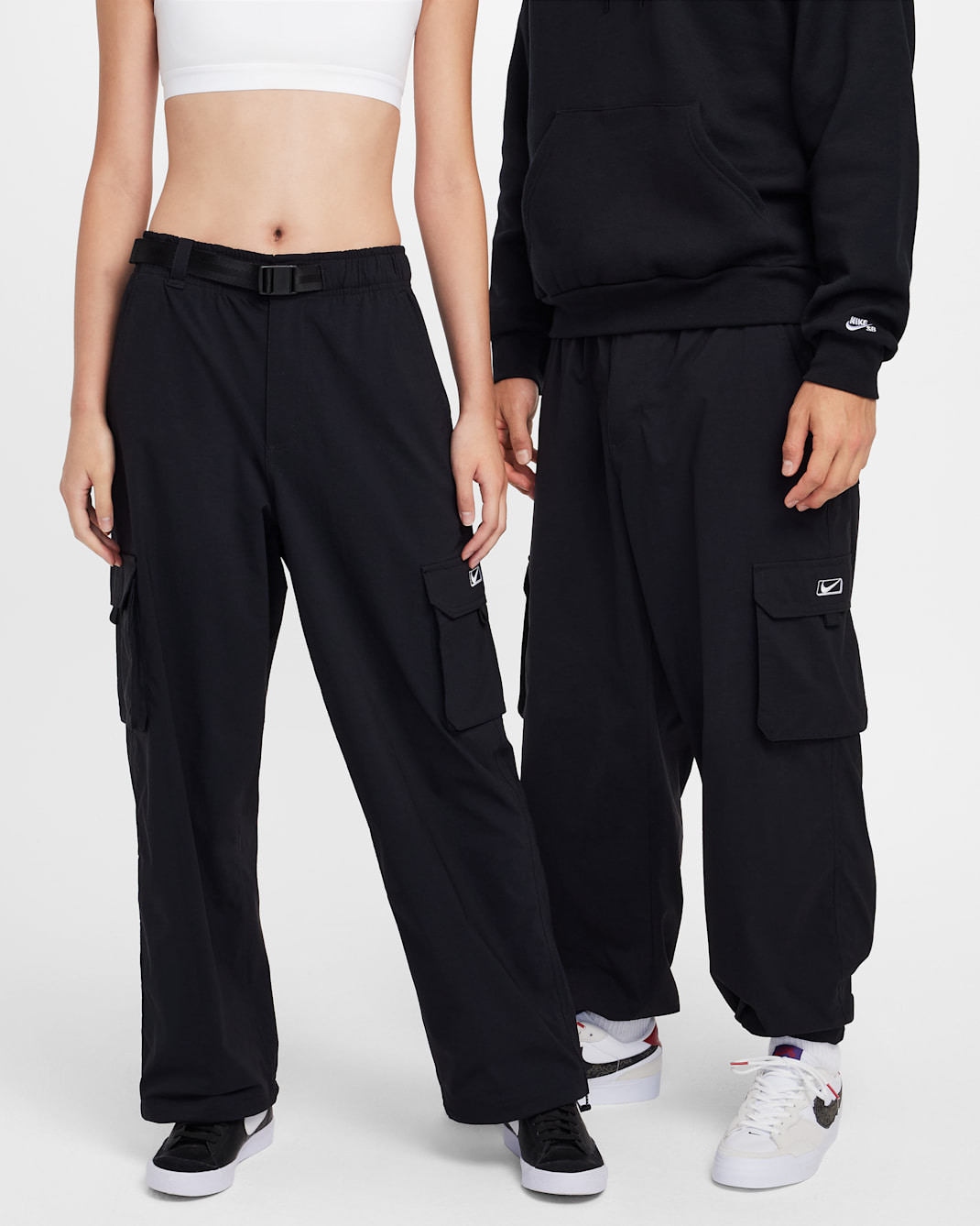 나이키 커니 카고 팬츠 - 블랙/화이트