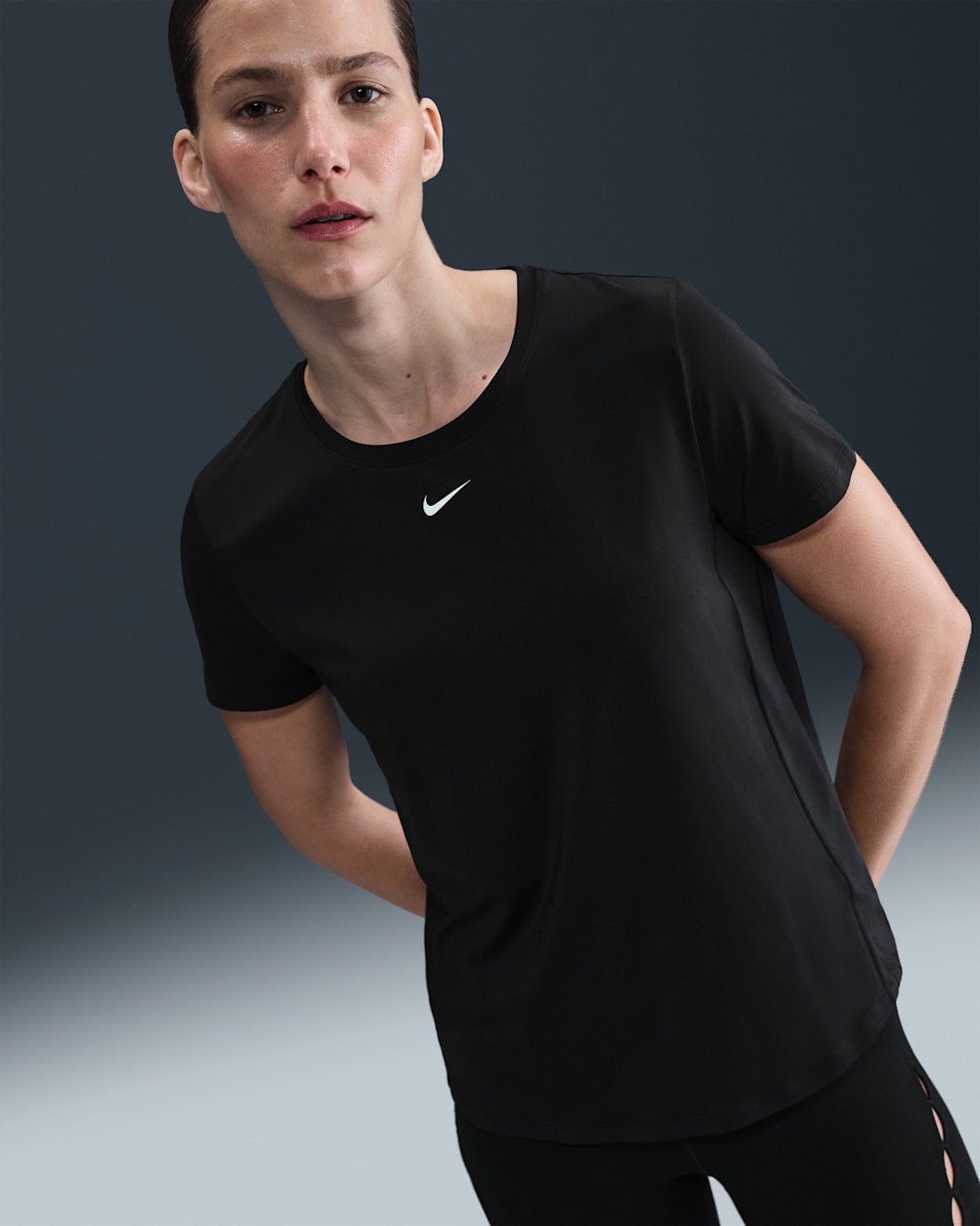 Nike One Classic Women's Dri-FIT Short-Sleeve Top - Black/White
