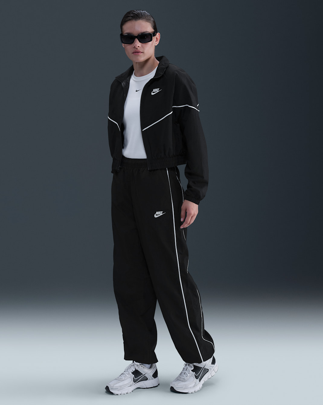 Nike Sportswear Windrunner Women's Woven Pants - Black/Sail/Sail