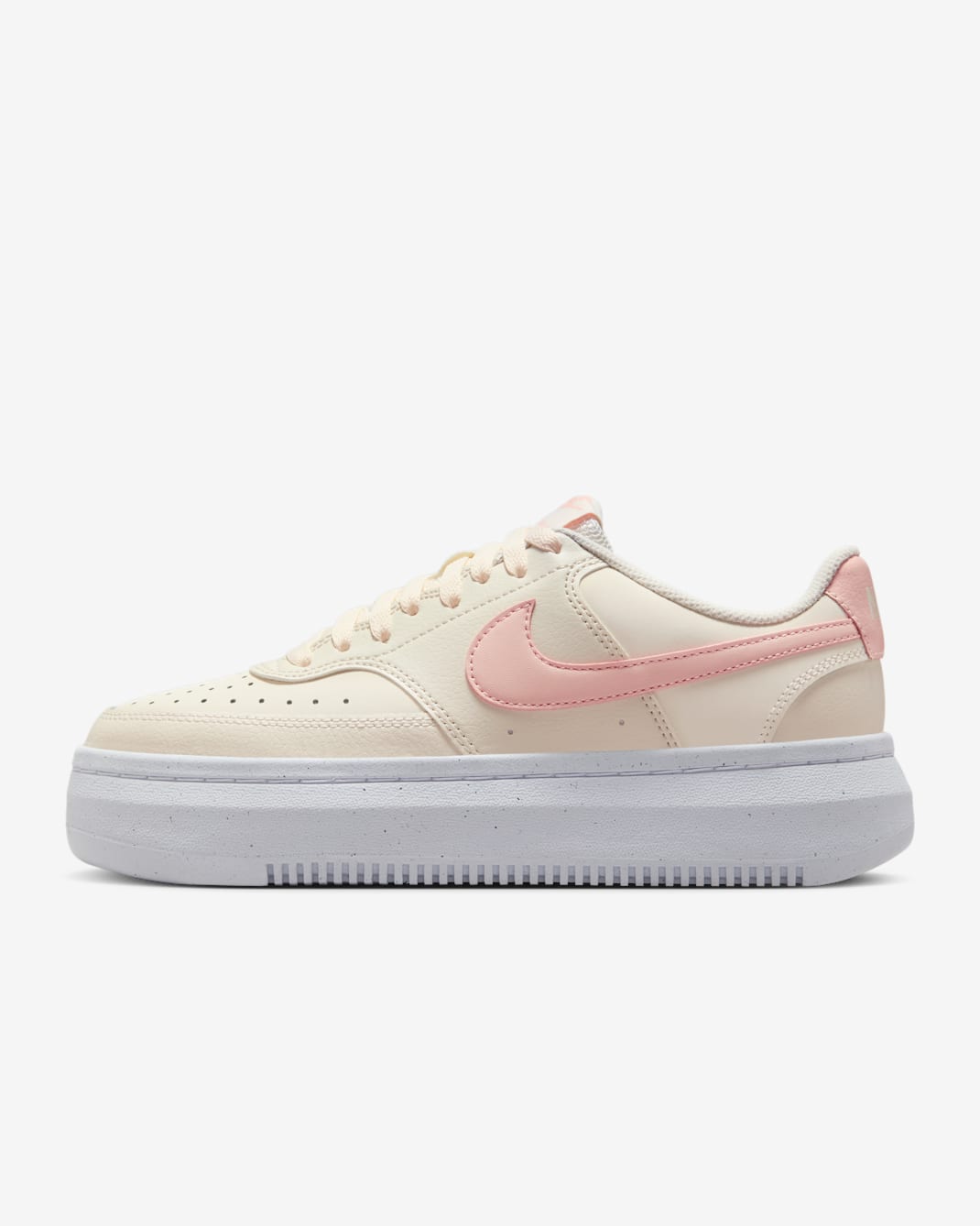 Tenis para mujer Nike Court Vision Alta - Marfil pálido/Blanco/Coral lavado