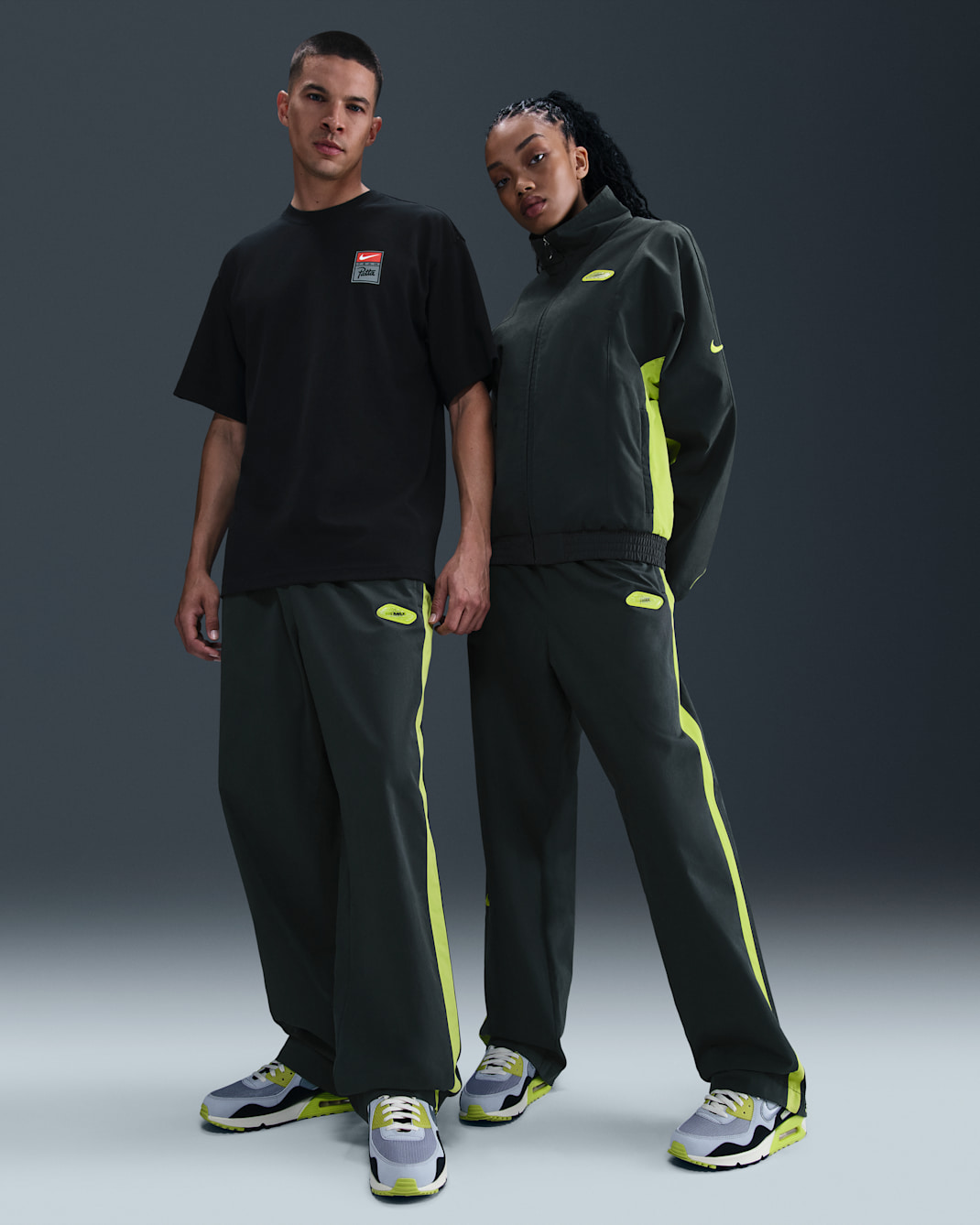 Nike x Patta Men's Tracksuit Bottoms - Black/Cyber