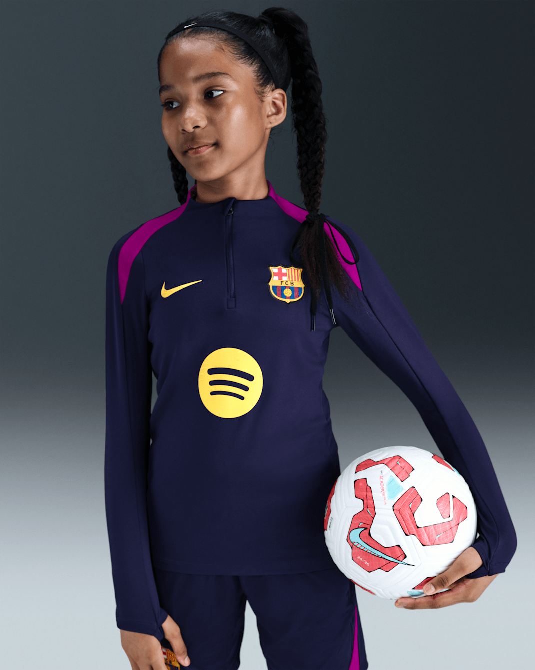 F.C. Barcelona Strike Older Kids' Nike Dri-FIT Football Drill Top - Imperial Purple/Vivid Purple/Midwest Gold