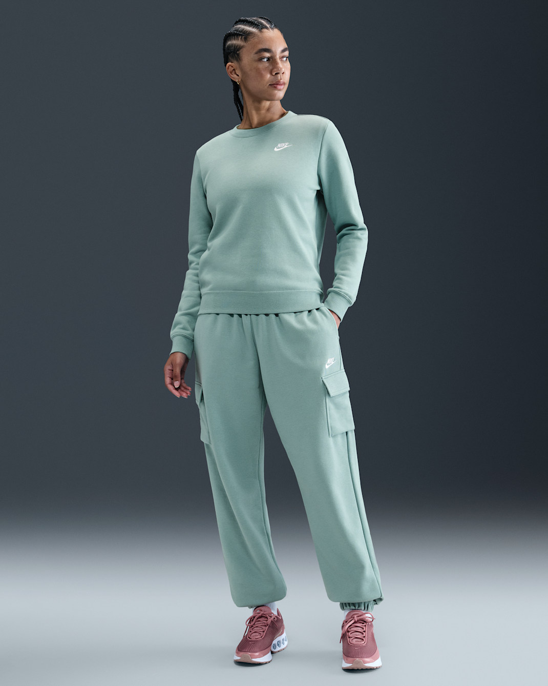 Nike Sportswear Club Fleece Women's Mid-Rise Oversized Cargo Sweatpants - Cannon/White