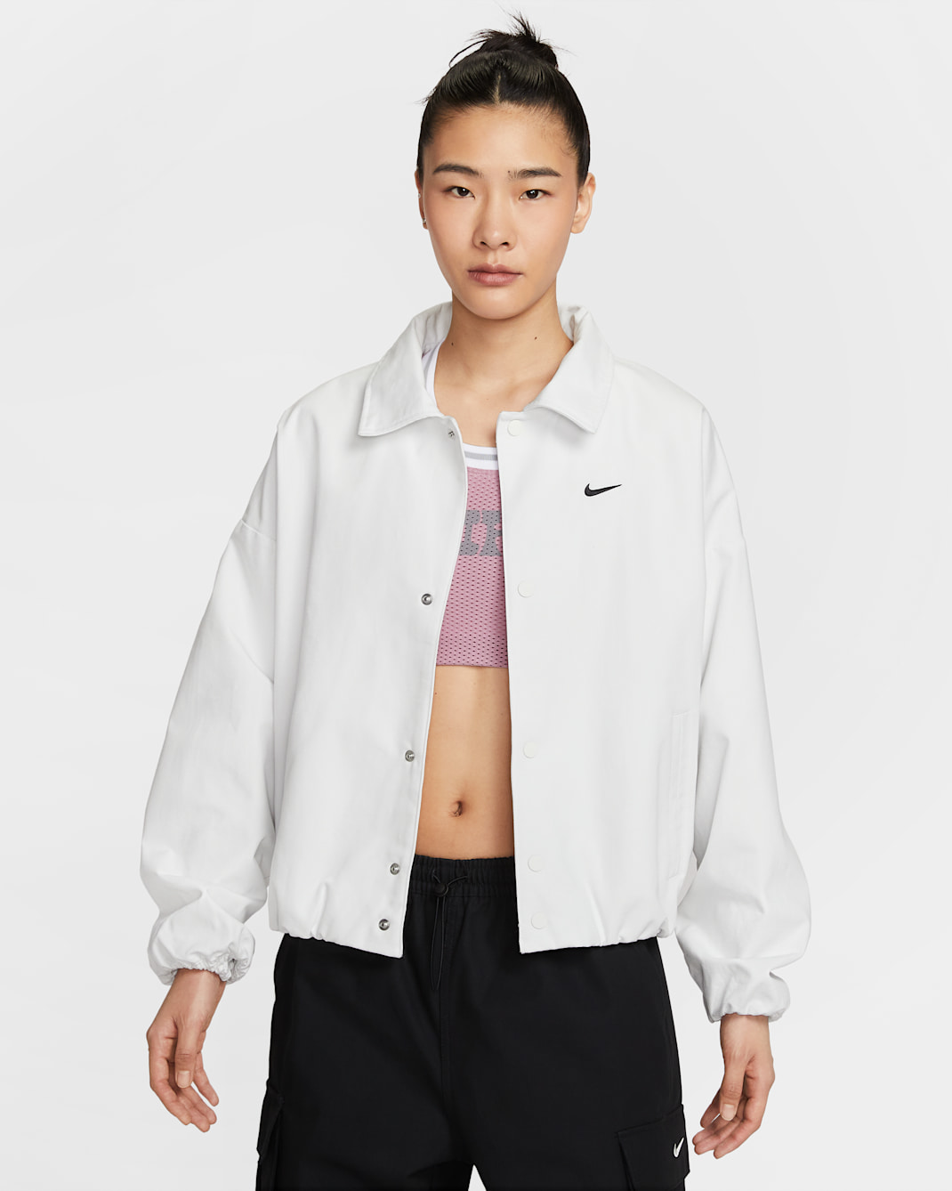 Nike Sportswear Women's Oversized Woven Jacket - Summit White/Vast Grey/Black