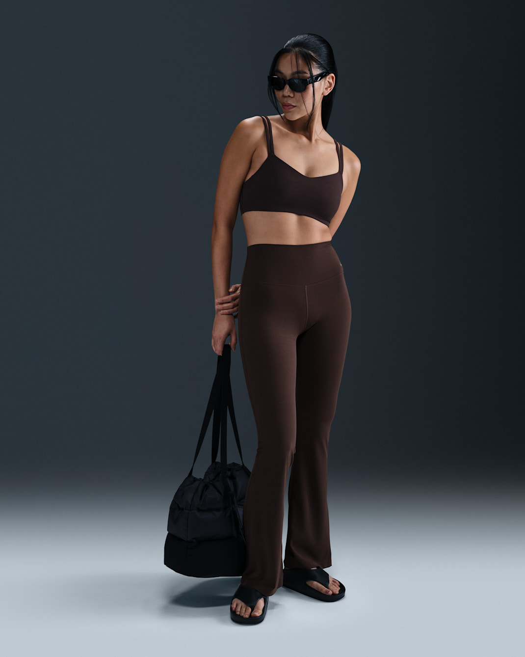 Nike Zenvy Women's High-Waisted Flared Leggings - Baroque Brown/Black