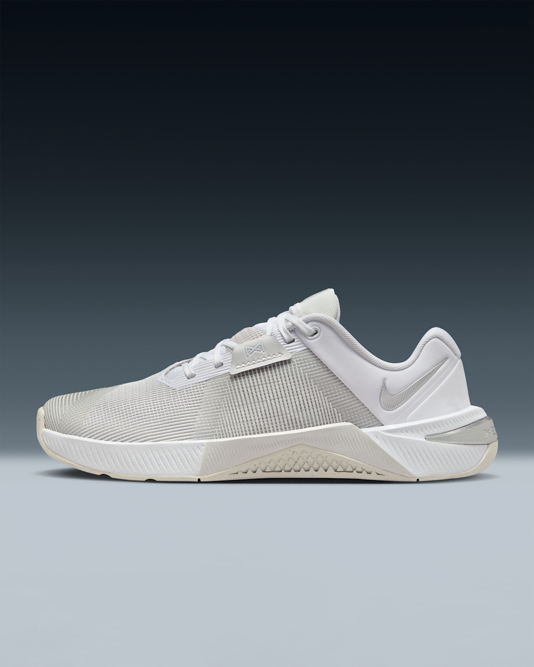 Nike Metcon 10 Women's Workout Shoes - White/Platinum Tint/Wolf Grey/Metallic Silver