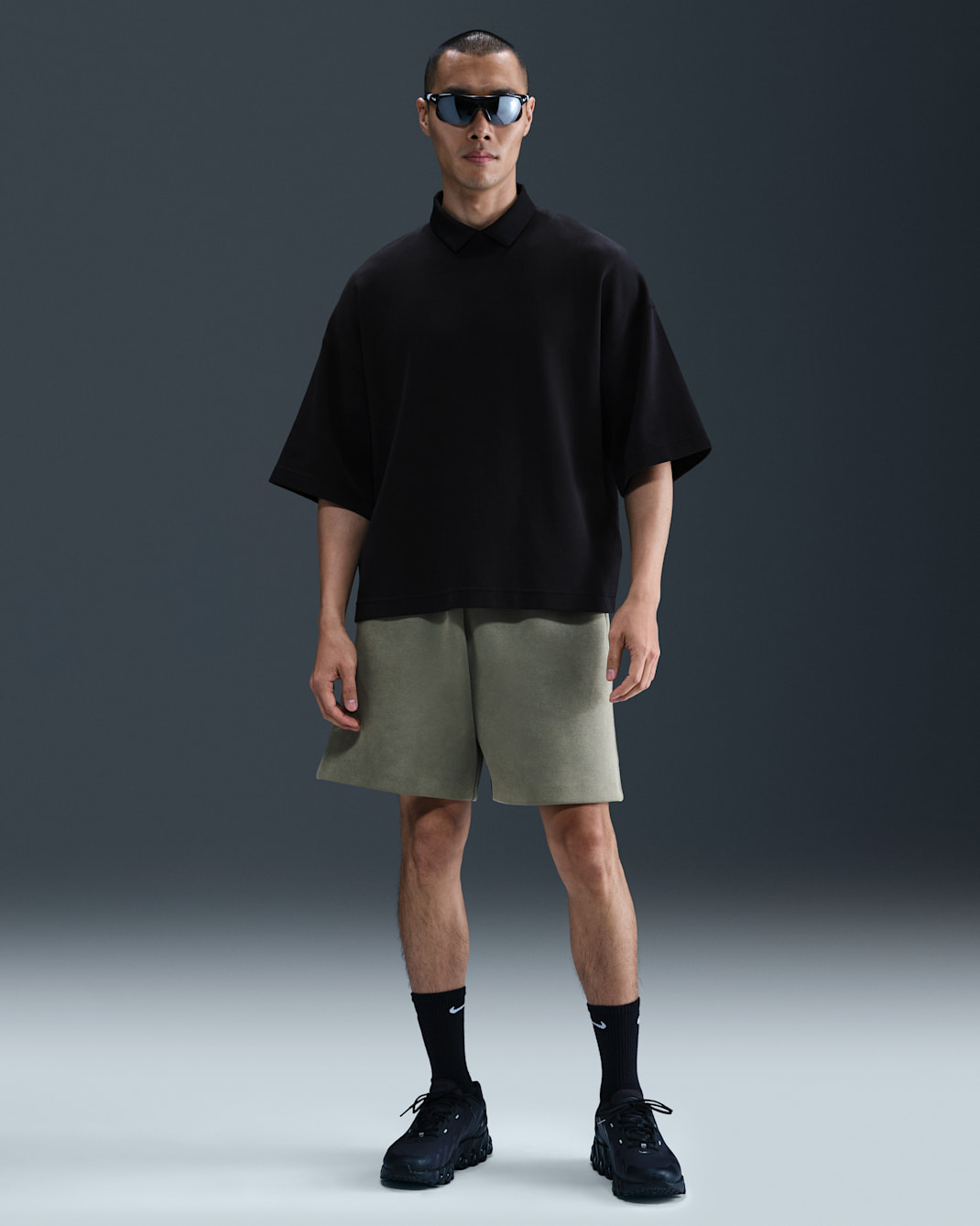 Nike Tech Men's Fleece Shorts - Light Army/Black