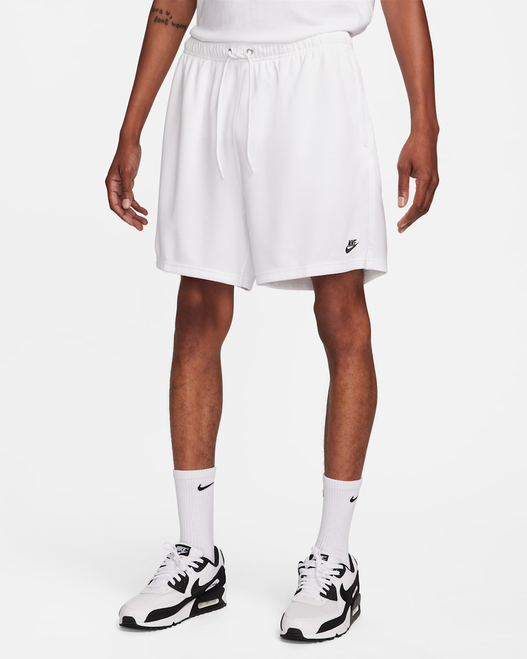 Nike Club Men's Mesh Flow Shorts - White/Black