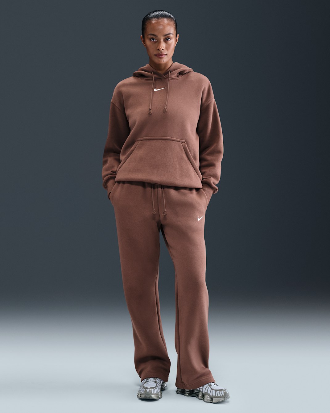 Nike Sportswear Phoenix Fleece Women's Mid-Rise Open-Hem Pants - Fauna Brown/Sail