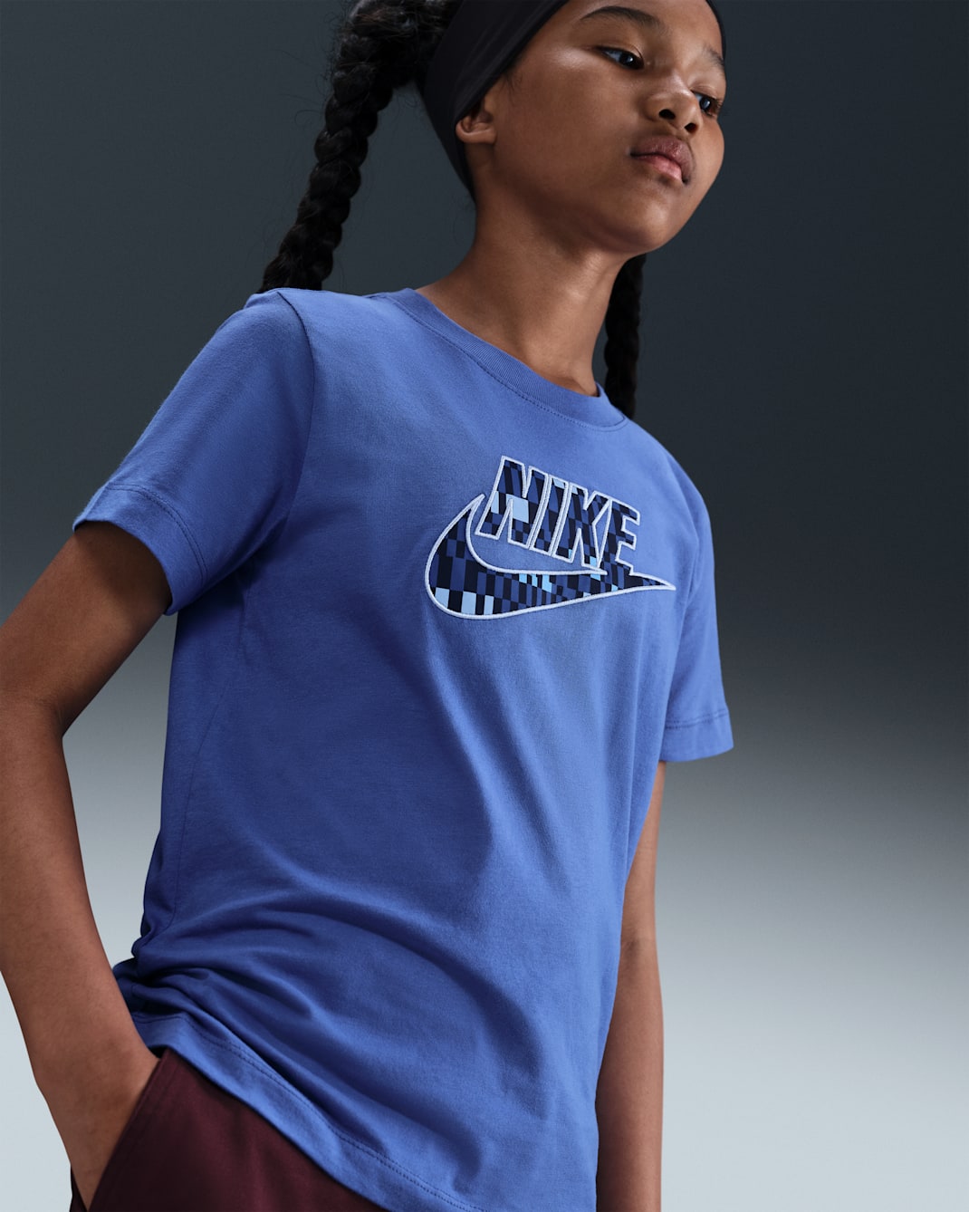 Nike Sportswear Big Kids' T-Shirt - Comet Blue