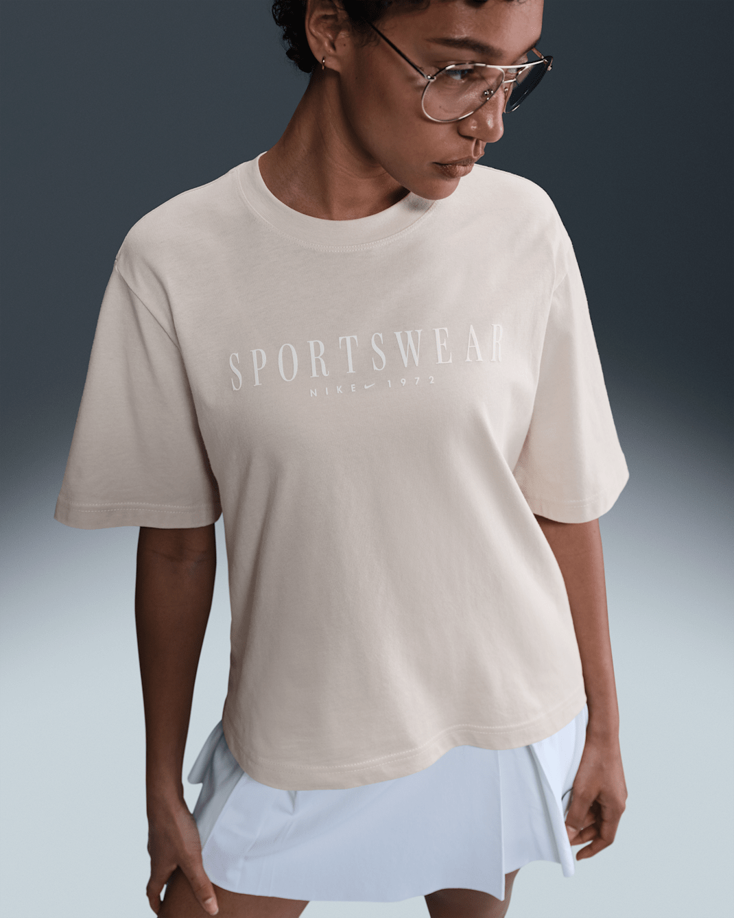 Nike Sportswear Women's Boxy T-Shirt - Light Orewood Brown/White