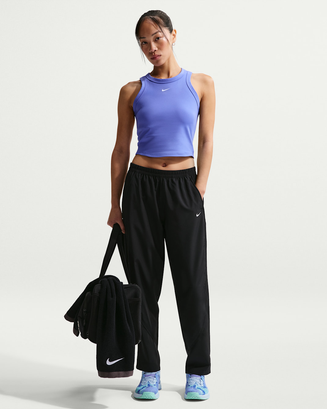 나이키 원 여성 드라이 핏 미드라이즈 우븐 팬츠 - 블랙/화이트