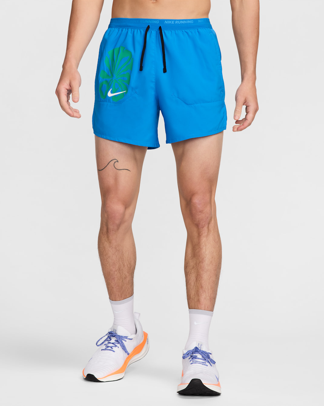 Nike Stride Run Energy Men's Dri-FIT 13cm (approx.) Brief-lined Running Shorts - Light Photo Blue/Black/Stadium Green