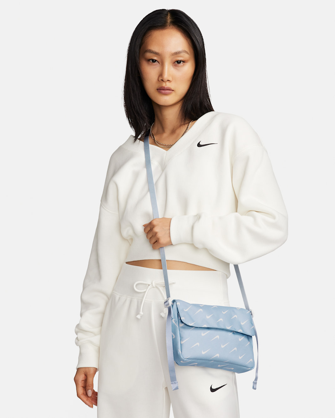 Nike Sportswear Futura 365 Women's Cross-Body Bag (3L) - Light Armoury Blue/Light Armoury Blue/Sail
