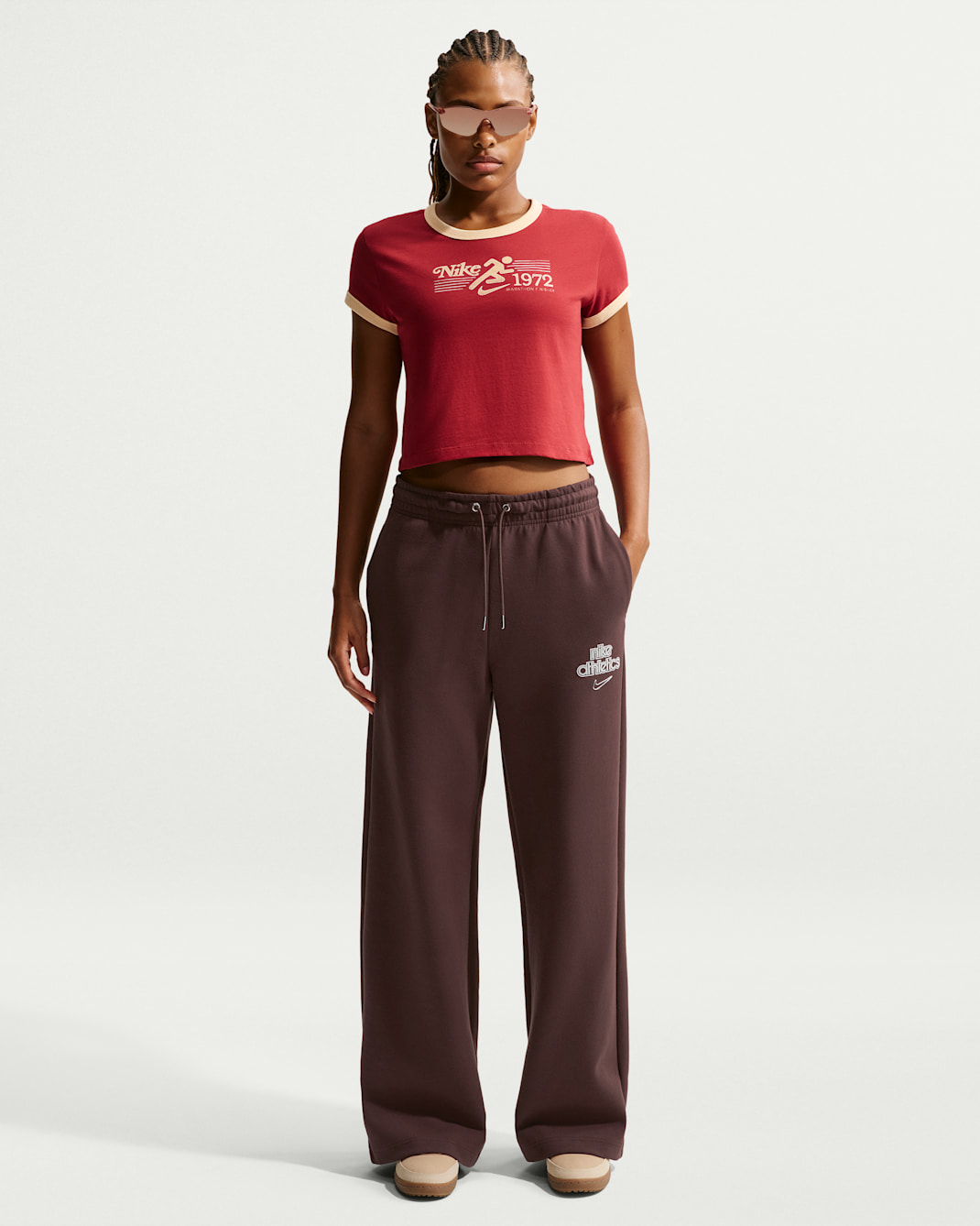 Nike Sportswear Phoenix Fleece Hose mit hohem Bund und weitem Bein (Damen) - Light Chocolate