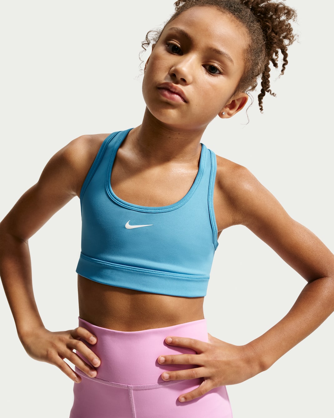 Bra deportivo para niña Nike Swoosh - Azul universitario/Blanco